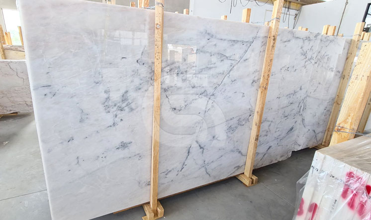 Pele de Tigre marble